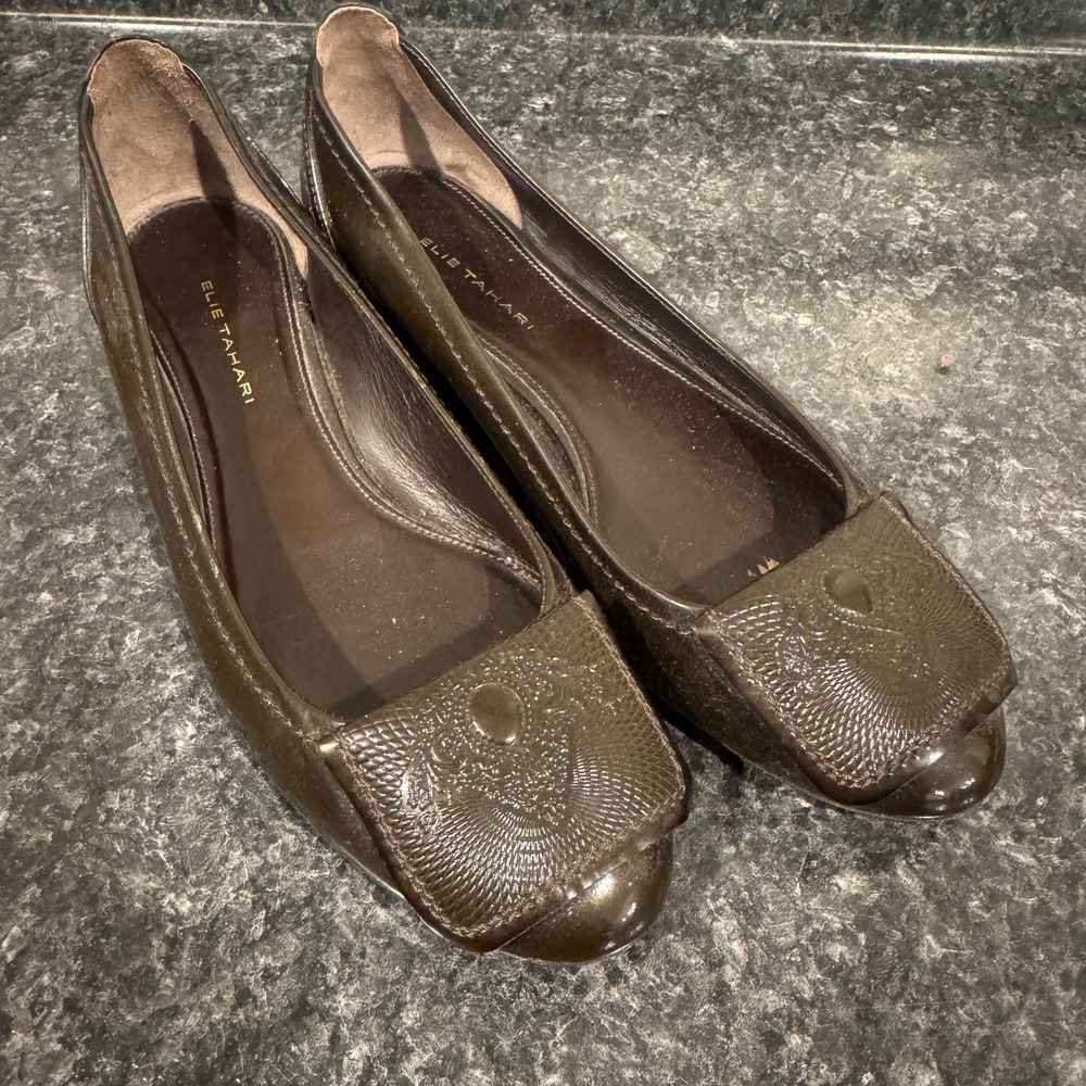 Elie Tahari Brown Medallion Ballet Flat Women's 37.5